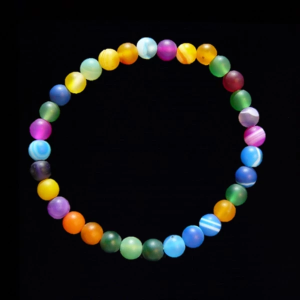 Színes matt achát karkötő vékony